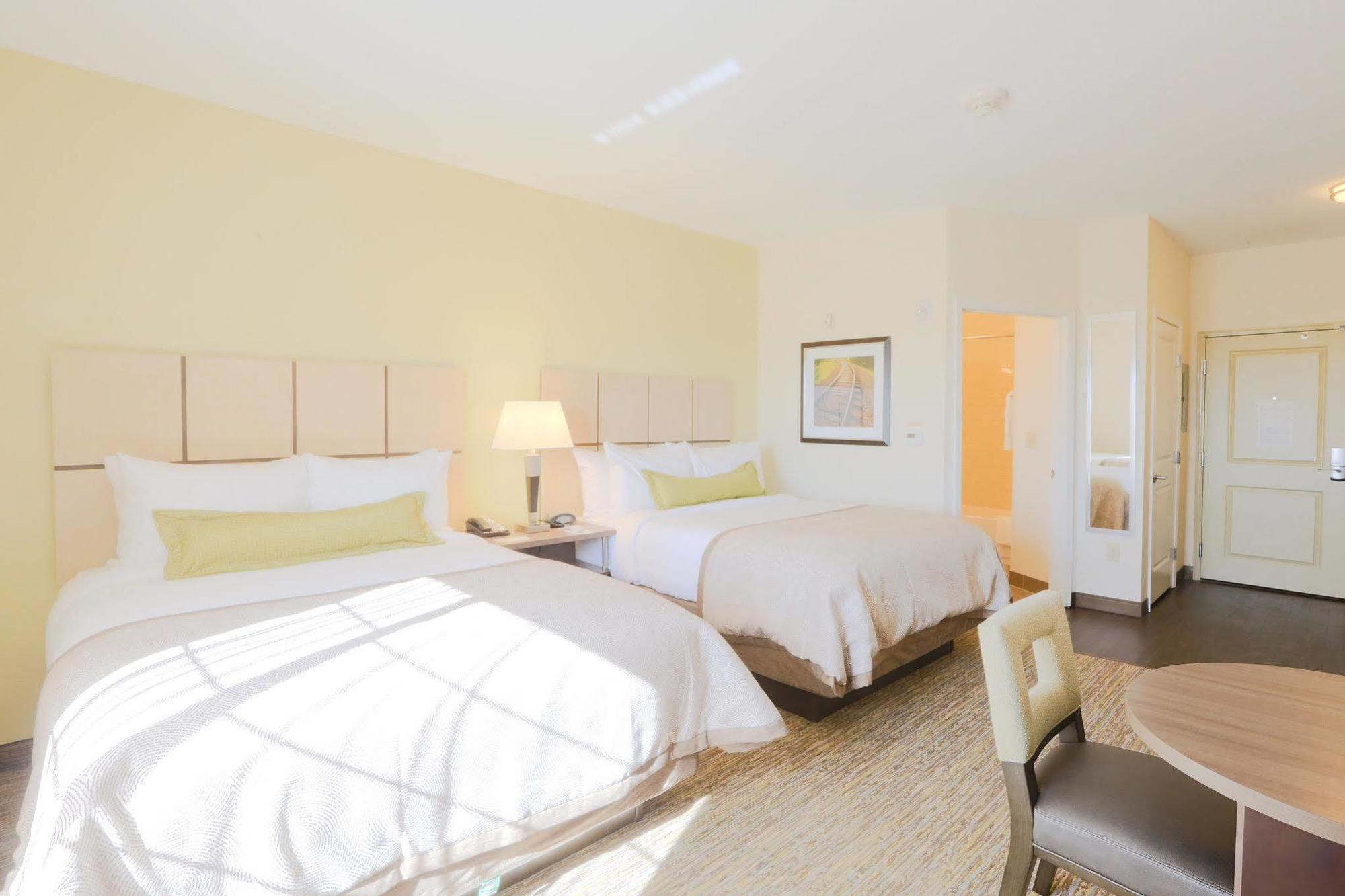 แคนเดิลวู้ด สวีท ออเบิร์น Hotel ภายนอก รูปภาพ